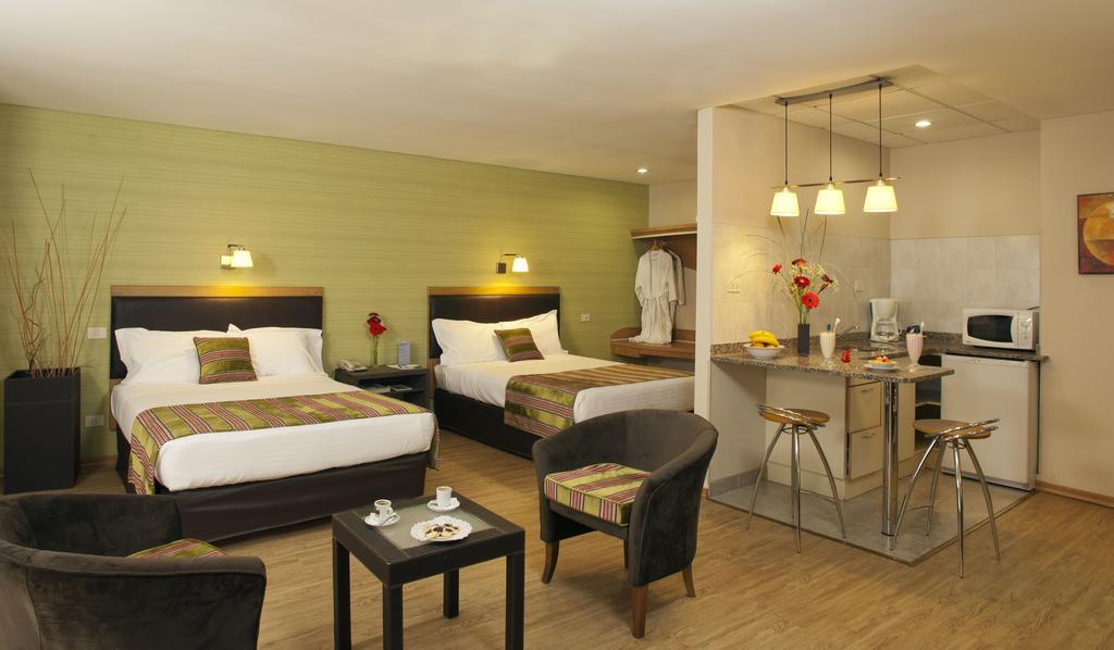 Hotel Land Express Neuquén